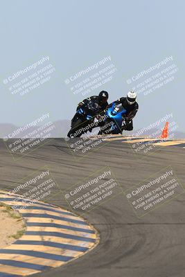 media/Mar-28-2022-Superbike Trackdays (Mon) [[b8603d0f67]]/Open Track Time/Turns 9 and 10/